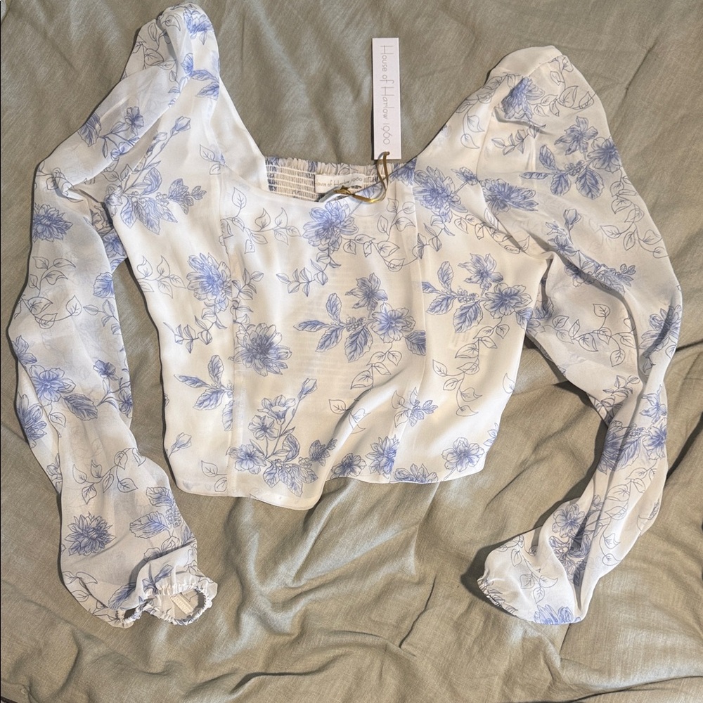 House of Harlow 1960 White and Blue Floral Blouse
